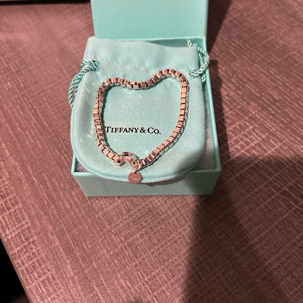 Authentic Tiffany & Co. Venetian Link Bracelet Sterling Silver 925 - Picture 4 of 6